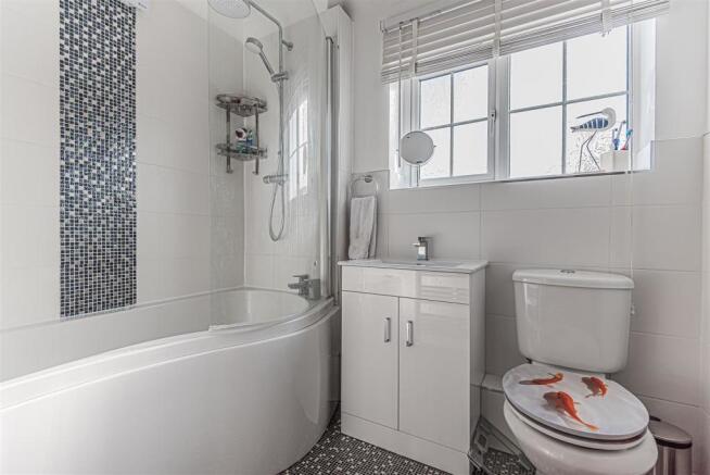 HOUSE BATHROOM