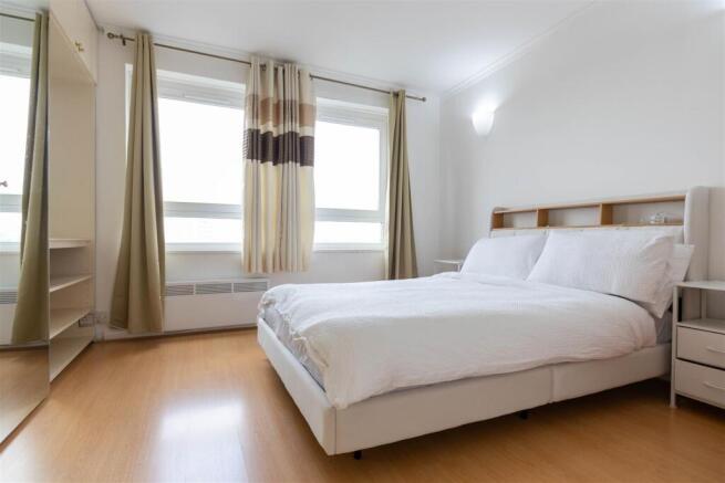 bedroom (1 of 1).jpg