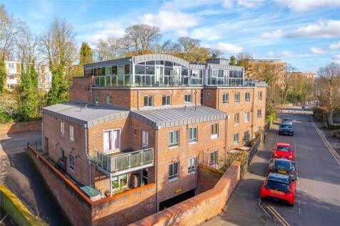 London Road, St. Albans, Hertfordshire