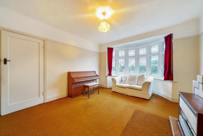 1429339-12-69b2fa...