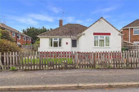 Andrews Close, Theale, Reading, Berkshire, RG7