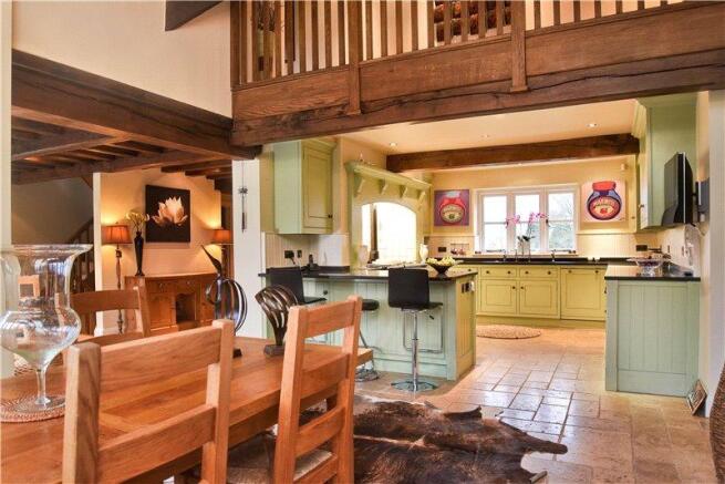 Dining Kitchen