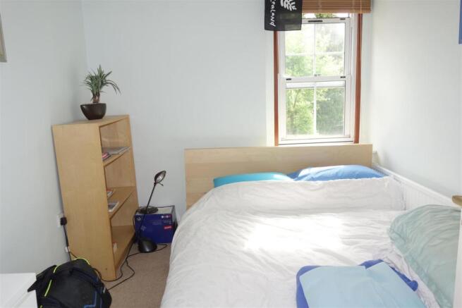 bed2.JPG