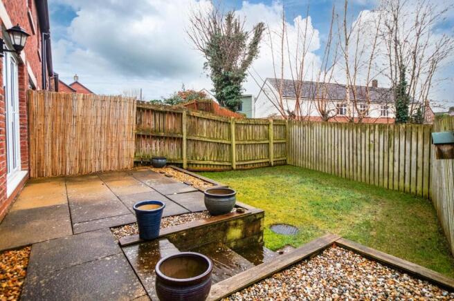 Edmondson Close, Brampton, CA8 photo 4