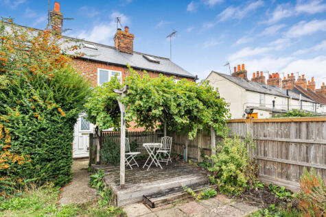 St. Johns Road, Wallingford, OX10