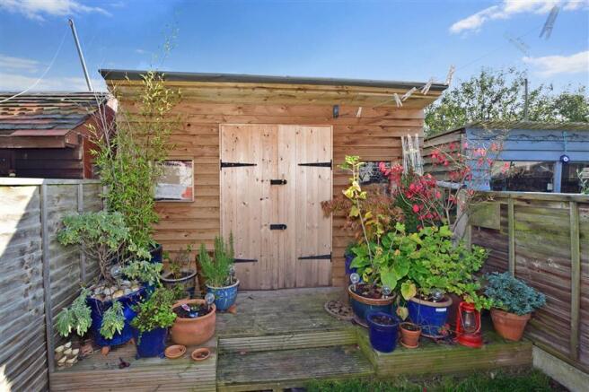 Workshop/Outbuildings