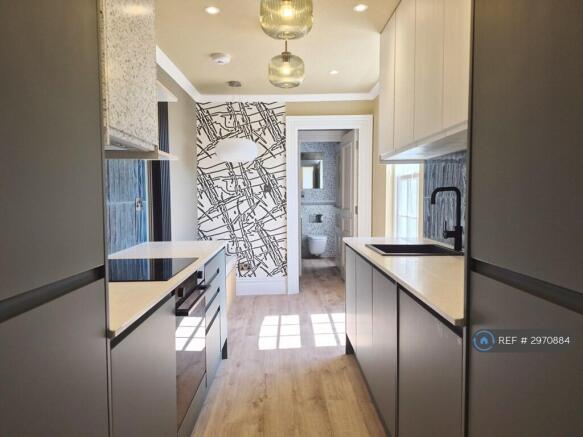 Kitchen 10