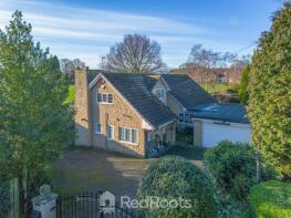 Brook House, Chapel Hill, Clayton, Doncaster DN5 7DF