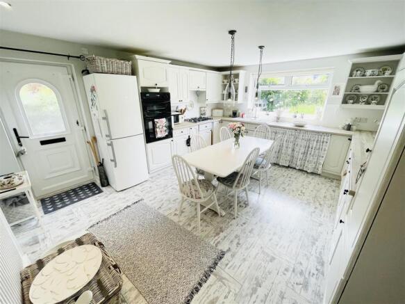 Kitchen Diner
