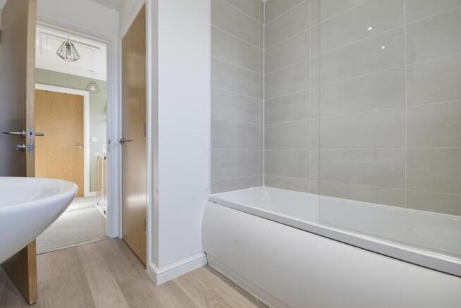 3 bed Semi-Detached for sale Image 12