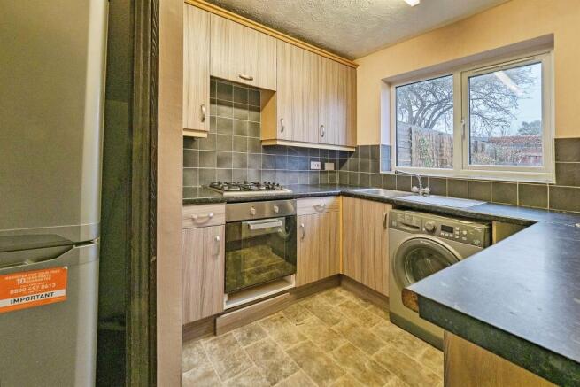 3 bed Terraced for sale Image 4