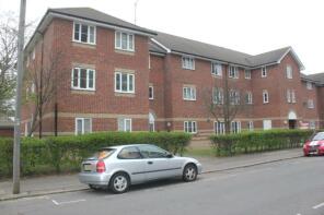 Flat 6, Centre Reach, Coleman Street, Southend-on-sea SS2 5BE