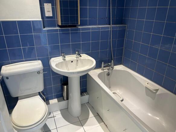 Bathroom T202503251518.jpg