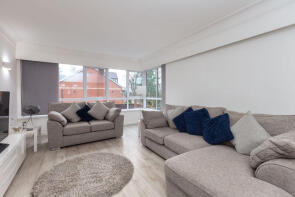 Flat 4, 25 Hillside Court, Prestwich Park Road South, Manchester M25 9PF