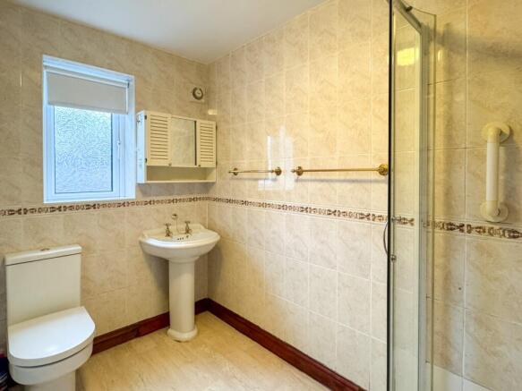 1 bed Ground Flat for sale Image 8