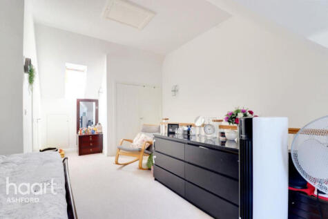 Sir John Killick Road, Ashford