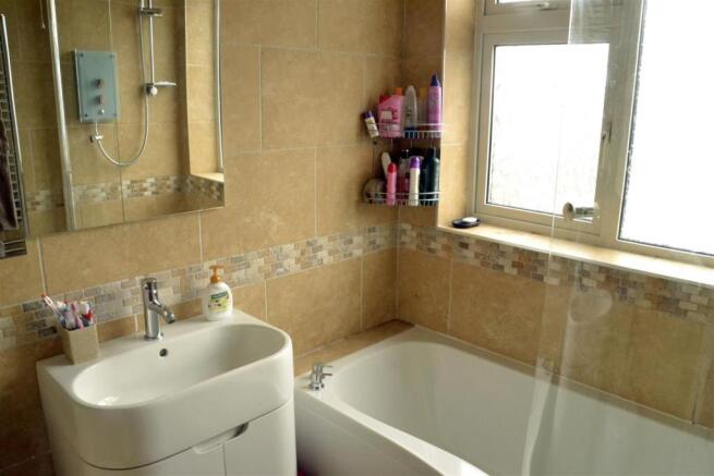 13 Bathroom 1.JPG