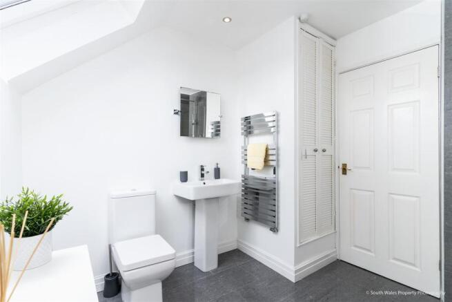 14 Corbett Crescent, Caerphilly-SWPP-HR-30.jpg