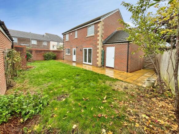 Barrow Close, Royal Wootton Bassett, SN4 photo 4