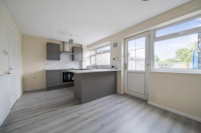 1319256-18-6866dc9bbd680