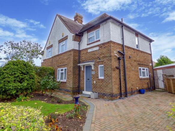 176 Wilsthorpe Road Front.jpg