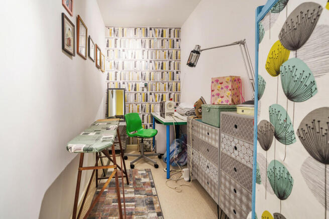 Sewing Ironing Ro...