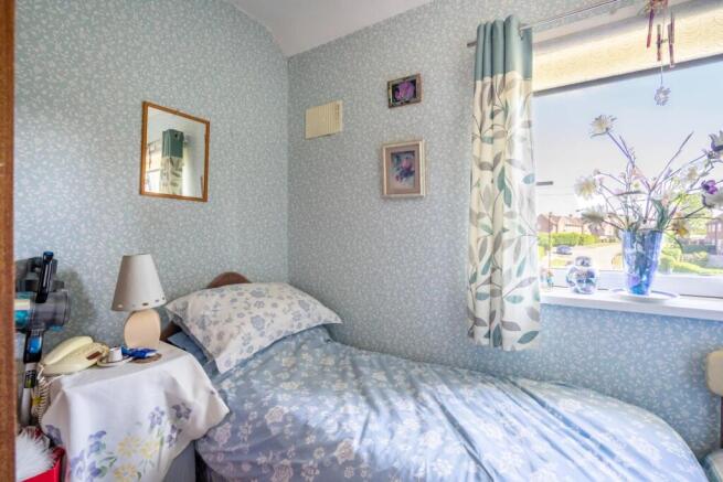 3 bed Terraced for sale Image 12