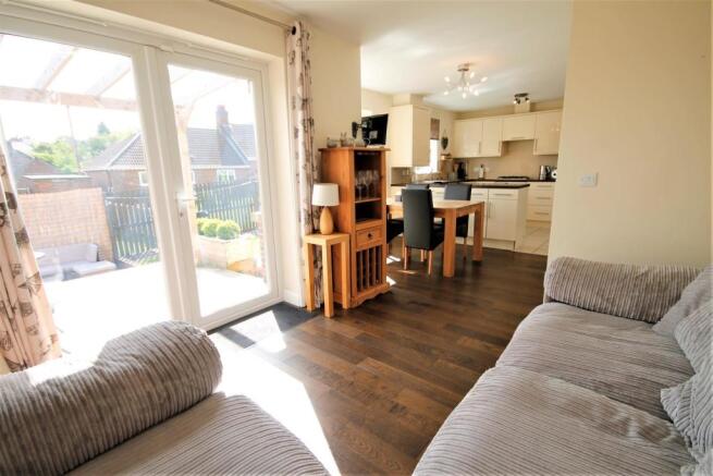 Further Kitchen, Dining & Family Room Image