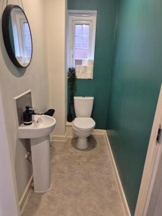 2 bed Semi-Detached for sale Image 6