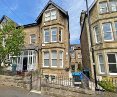 Flat 3, 6, West Cliffe Terrace, Harrogate HG2 0PT