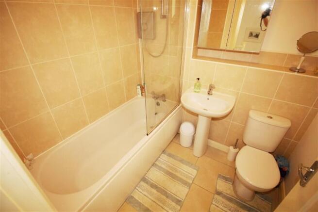BATHROOM WC