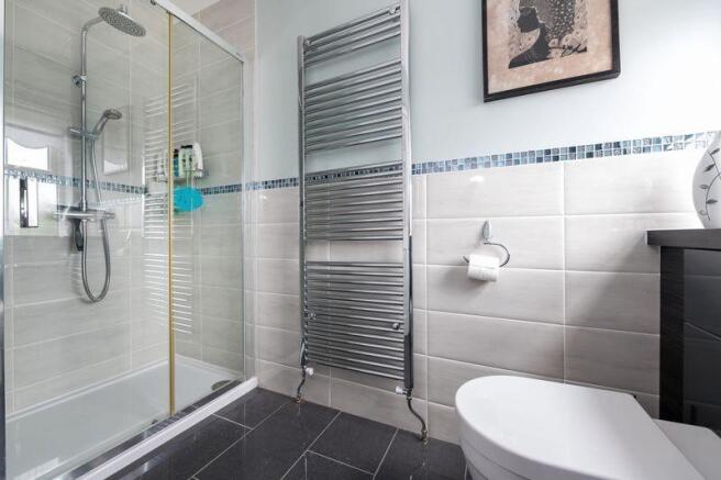 En Suite Showe...