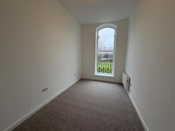 27 bed Block of Apartments for sale Image 7