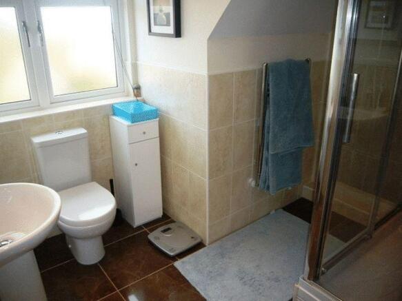 Bedroom Two En Suite