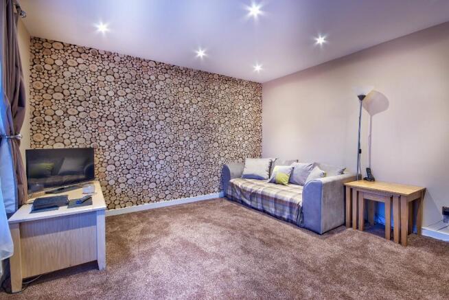 Lounge.
