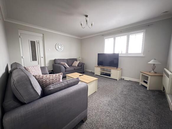 Lounge 1