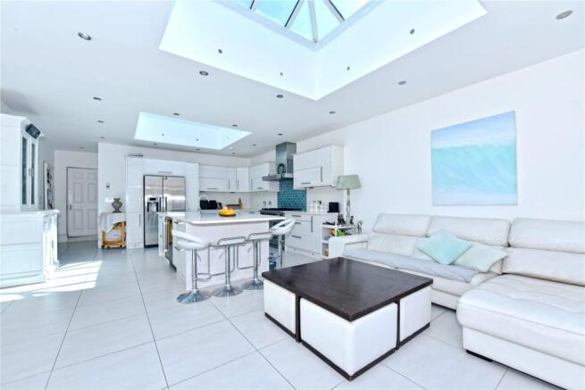 Kitchen/Breakfast