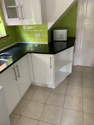 fitted kitchen