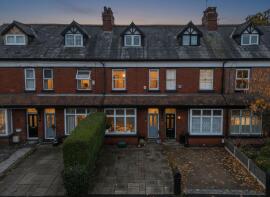 29, Poplar Grove, Sale M33 3AX