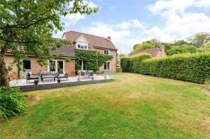 Pillhill Lodge, Green Lane, Andover SP11 8AL