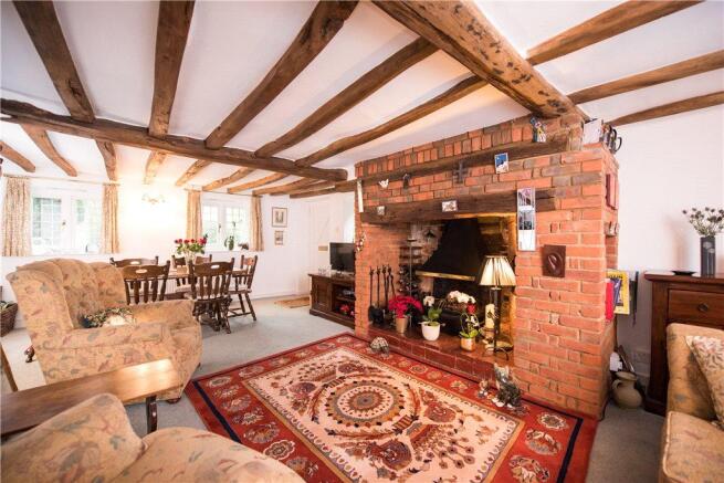 Sitting/Dining Room