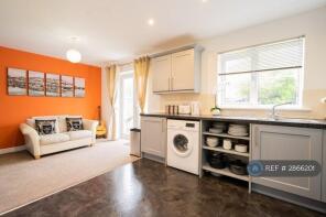 4, Mead Avenue, Birmingham B16 0QW