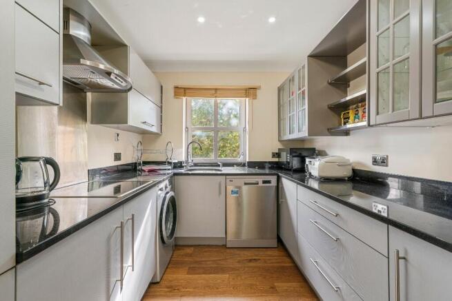 Gloucester Terrace, London, W2 photo 4