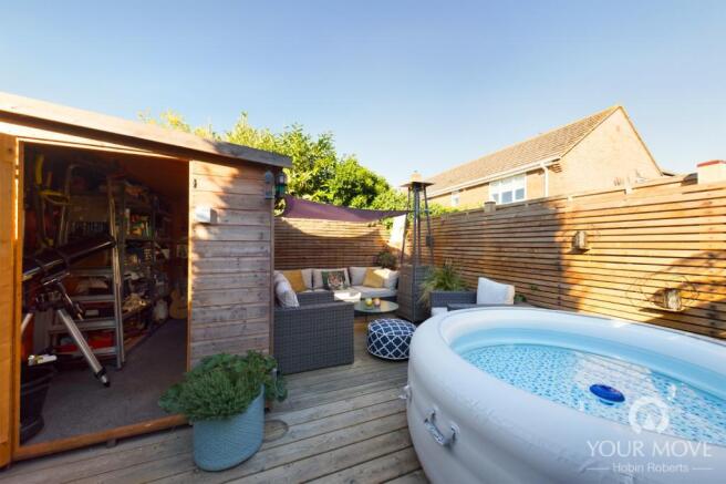 Garden Bar