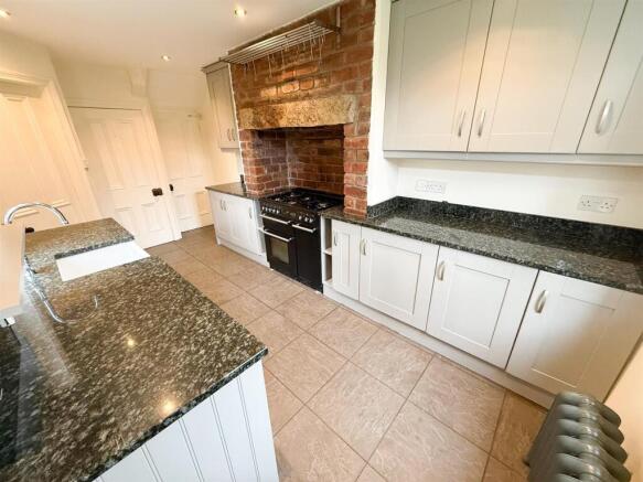 5 bed End of Terrace for sale Image 7