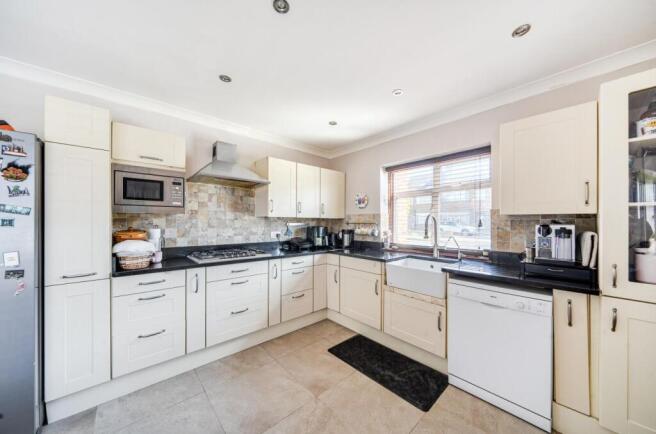 Merrion Avenue, Stanmore, HA7 photo 4