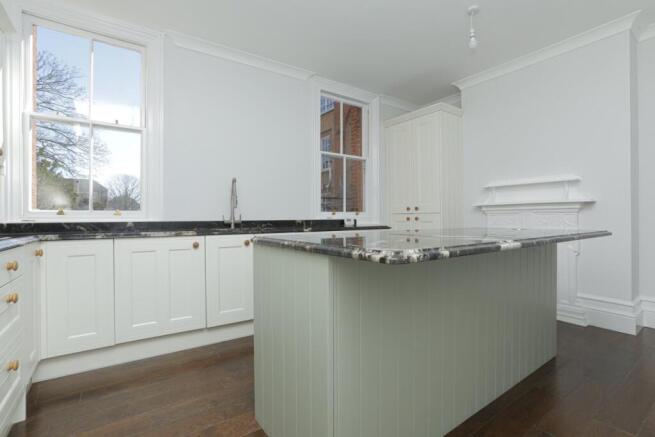 Canterbury Road, Westgate-on-Sea, Kent, CT8 photo 4