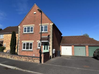 Brionne Way, Shaftesbury