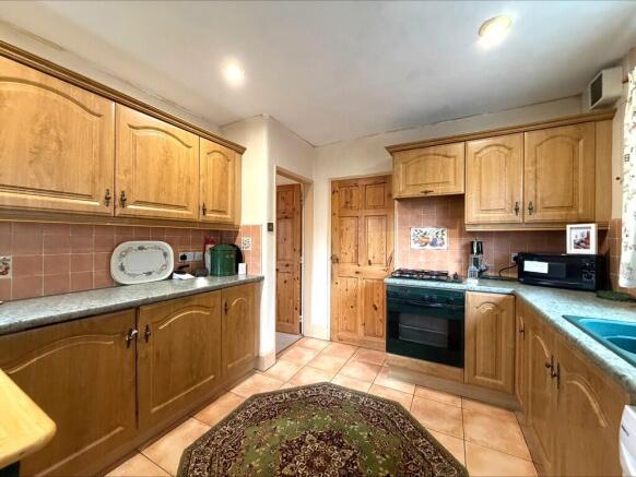 processed-61BDD56...