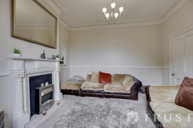 3 bed Semi-Detached for sale Image 12